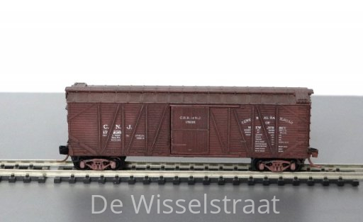 Microtrains 28040 Wagon 40' Outside Braced Boxcar