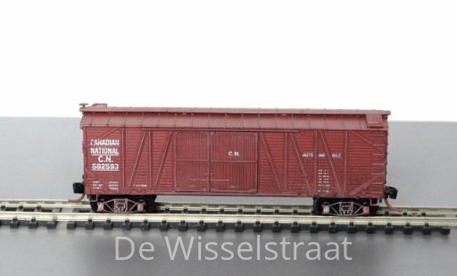 Microtrains 40010 Wagon 40' Outside Braced Boxcar