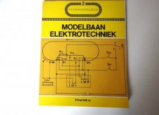 Boek 379750 Modelbaan-elektrotechniek deel 2