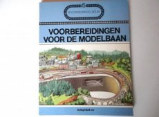 Boek 379753 Voorbereidingen voor de modelbaan