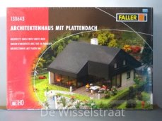 Faller 130643 Architectenhuis met platen dak