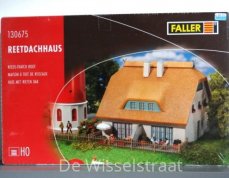 Faller 130675 Huis met rieten dak