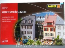 Faller 130707 Rij kleine stadshuizen