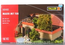 Faller 180400 Muur met hek