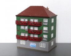 Huis 336047 Flatje, mist 1 balkon hek