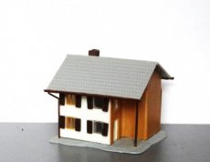 Huis 364609 Tweefamilie huis met balkon