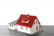 Huis 370780 Huisje met garage rood dak