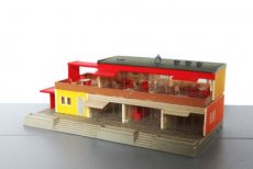 Huis 370788 Stationnetje met restaurant