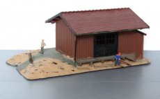 Huis 371359 Goederenloods met 3 figuren