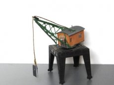 Huis 387266 Kraan op verhoogd plateau