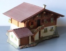Huis 390143 Woonhuis met garage