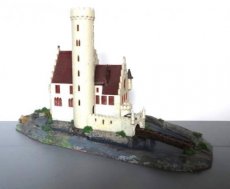 Huis 393123 Kasteel met gracht