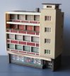 Huis 394066 Flat met winkels en woningen