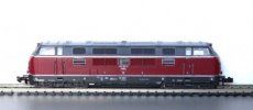 Minitrix 2161-b Diesellocomotief DB 221137-3, EMS