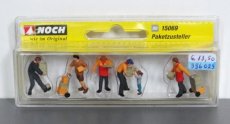 Noch 15069 Pakketbezorgers, 5 figuren
