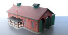 t-Huis 389045 Locomotief loods, tweesporig Alleen bekijken: bestellen via Huis 389045