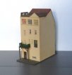 t-Huis 394091 Flatgebouw 3 etages met winkeltje Alleen bekijken: bestellen via Huis 394091